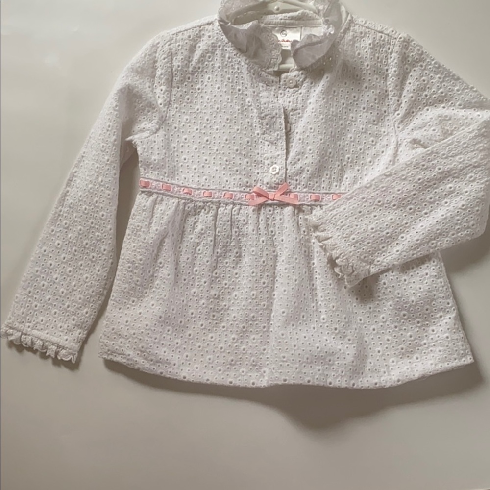 Beautiful Hanna Andersson 110 eyelet top EUC